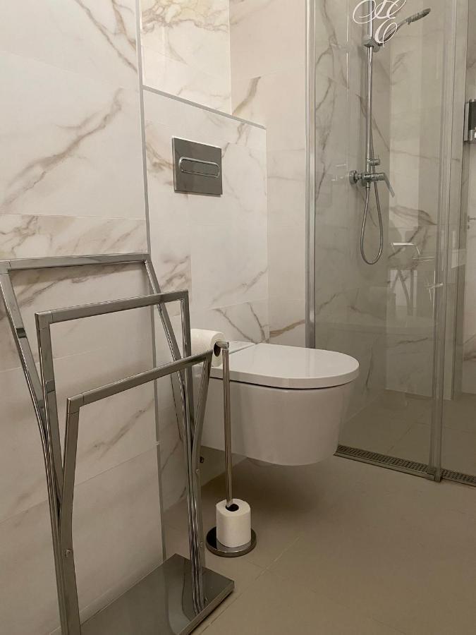 SUITES SAN ESTEBAN 16 Real Sevilla Exterior foto