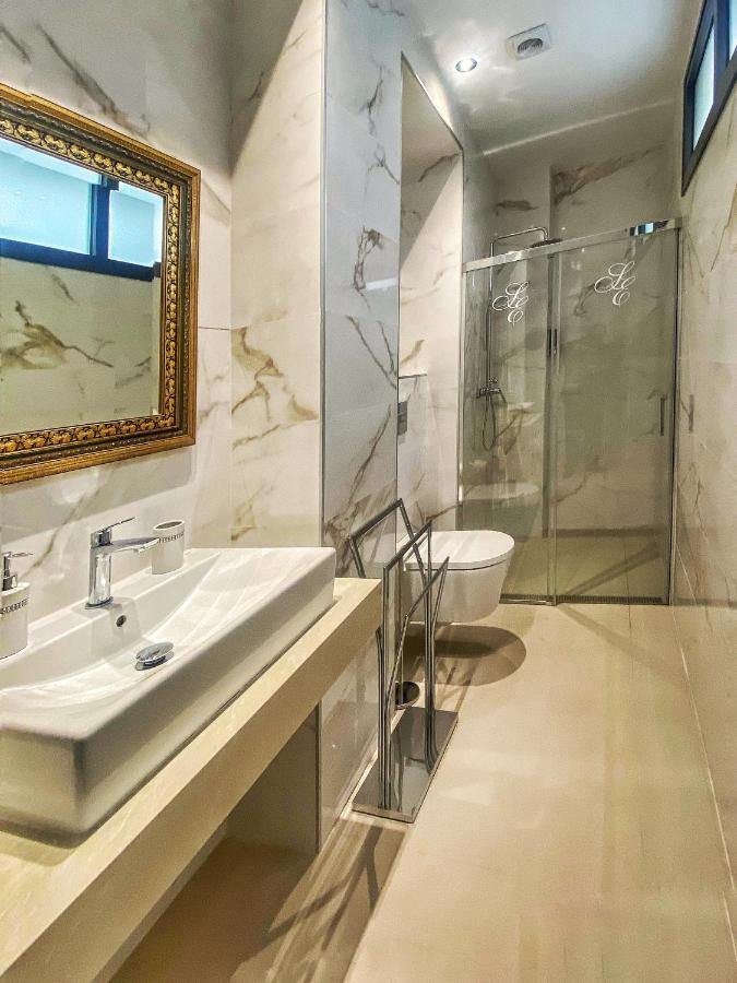 SUITES SAN ESTEBAN 16 Real Sevilla Exterior foto
